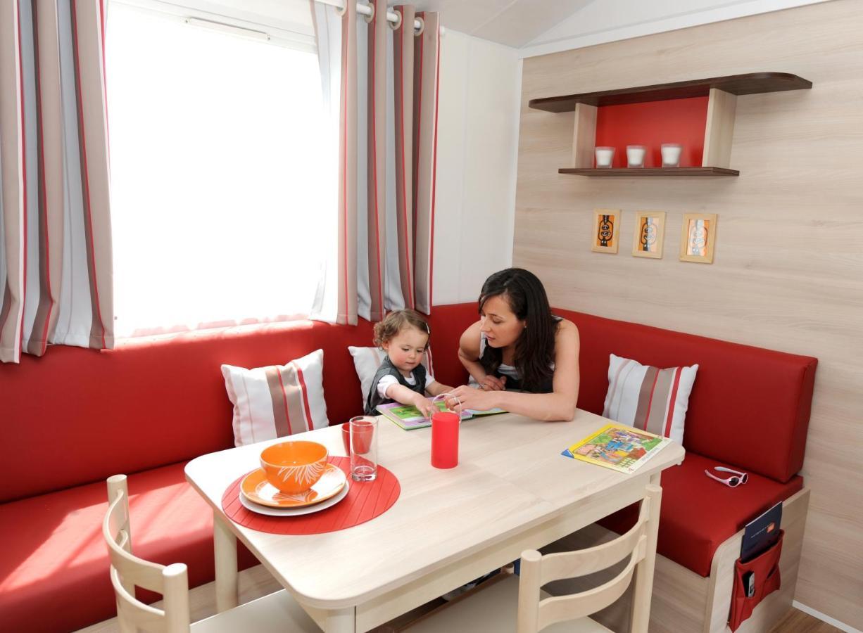 Camping L'Ocean Brem-Sur-Mer Esterno foto