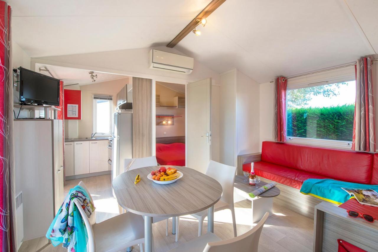 Camping L'Ocean Brem-Sur-Mer Esterno foto