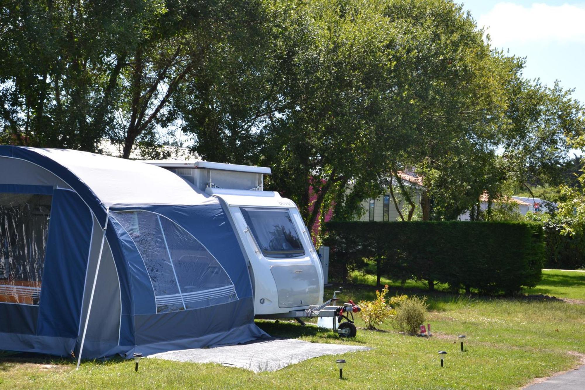 Camping L'Ocean Brem-Sur-Mer Esterno foto